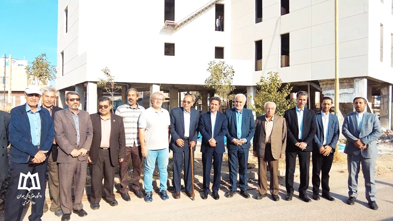 بازدید رئیس دانشگاه از همراه سرای بیماران بیمارستان بعثت